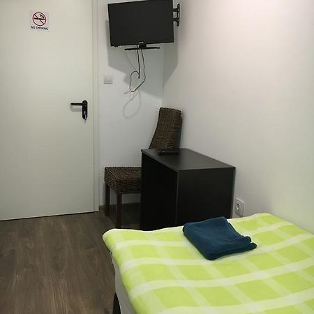 Pension Haus Baron 2 Friedrichsfeld 에딘겐넥카르하우젠 외부 사진