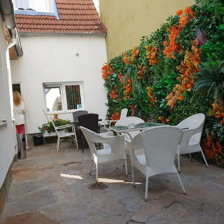 Pension Haus Baron 2 Friedrichsfeld 에딘겐넥카르하우젠 외부 사진