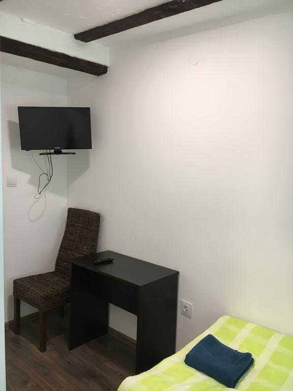 Pension Haus Baron 2 Friedrichsfeld 에딘겐넥카르하우젠 외부 사진