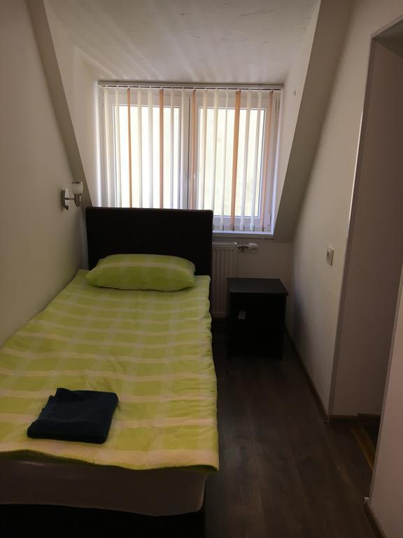 Pension Haus Baron 2 Friedrichsfeld 에딘겐넥카르하우젠 외부 사진