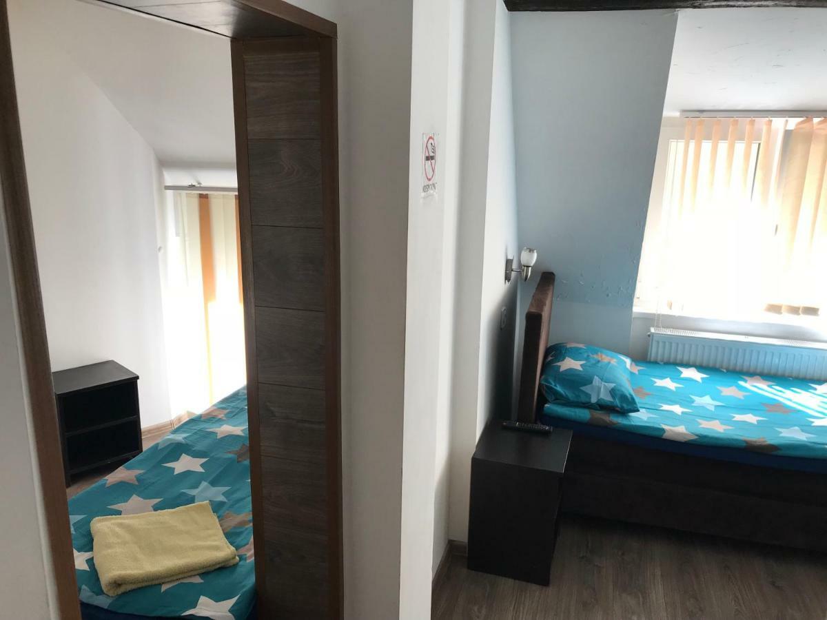 Pension Haus Baron 2 Friedrichsfeld 에딘겐넥카르하우젠 외부 사진